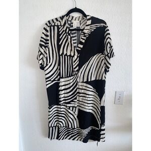 H&M Black and White Print Short‎ Sleeve Dress Size M Abstract